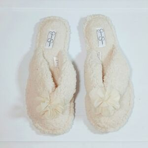 Jessica Simpson Floral Flip Flop Slippers‎ Size 9-10